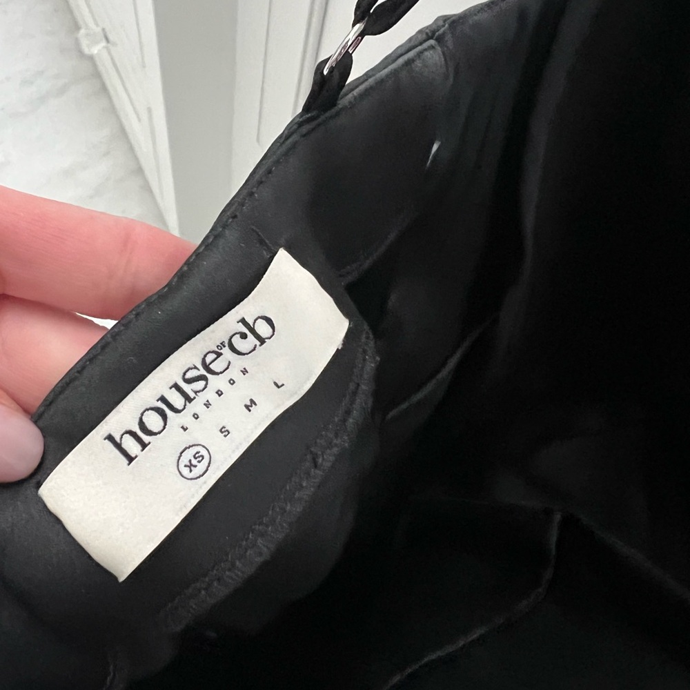 House of CB dainty satin a-line mini dress size XS in black - Picture 5 of 5